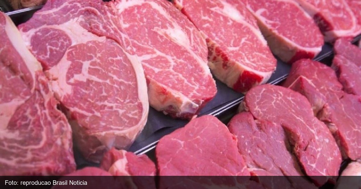 Brasil bate cota de exportação de carne pra China logo em julho